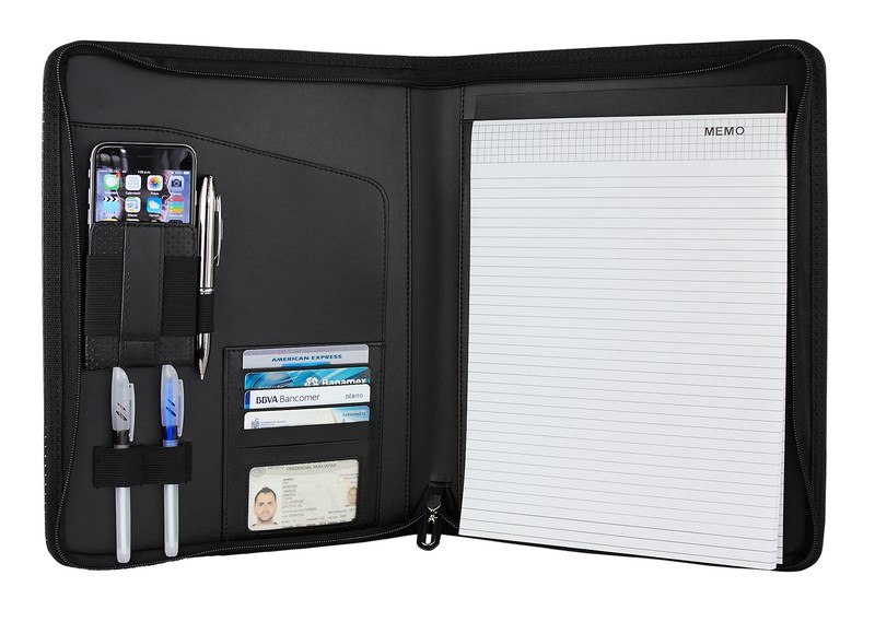 https://multimedias3-cloudsync-synology.s3.us-west-2.amazonaws.com/thumbnail_variantes/M-81300_1.jpg