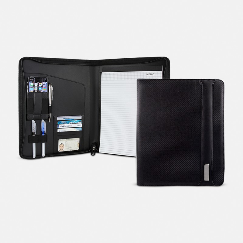 https://multimedias3-cloudsync-synology.s3.us-west-2.amazonaws.com/thumbnail_modelos/M-81300-.jpg
