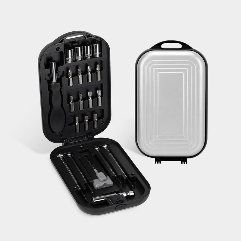https://multimedias3-cloudsync-synology.s3.us-west-2.amazonaws.com/thumbnail_modelos/HER-056.jpg?v=207843699